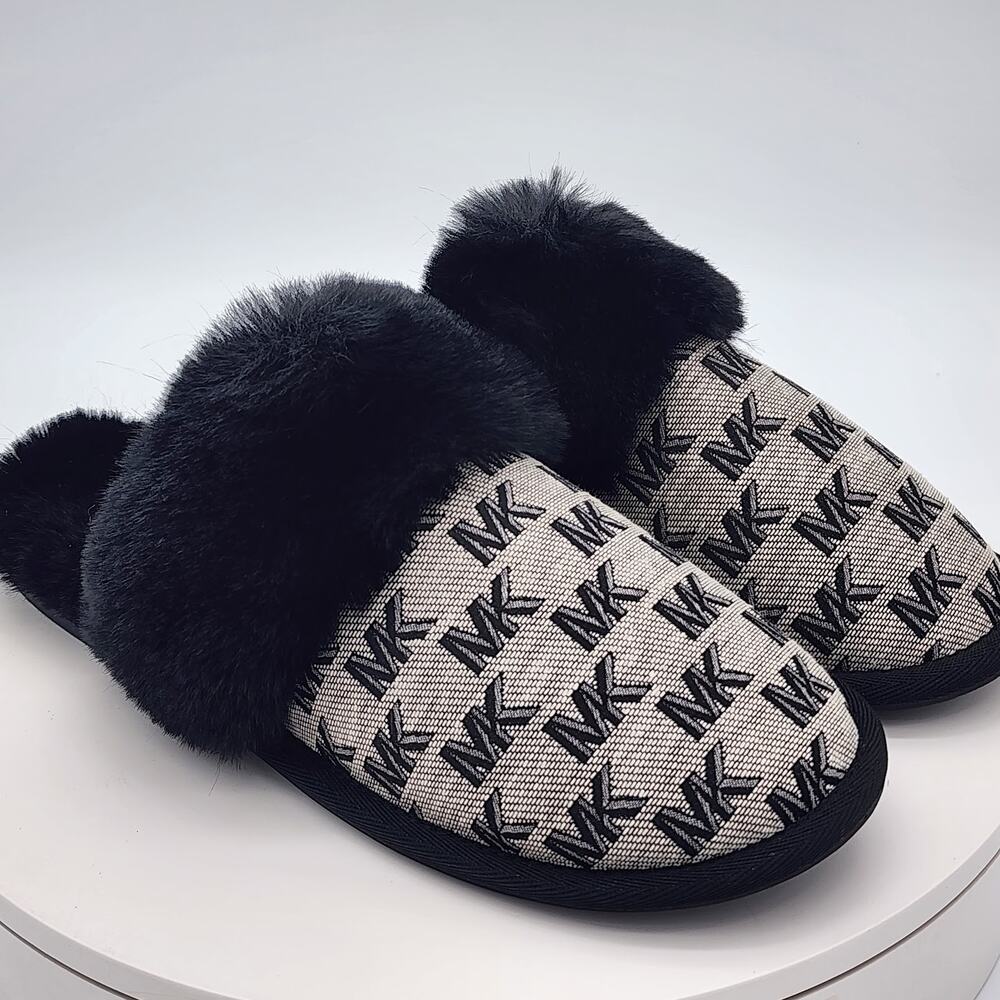 NEW - Michael Kors Tula Scuff Women's Faux Fur Logo Slide House Shoes - Size 7